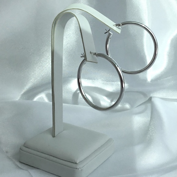 Sterling 3mm Round Tube Hoop Earrings - Picture 14 of 16